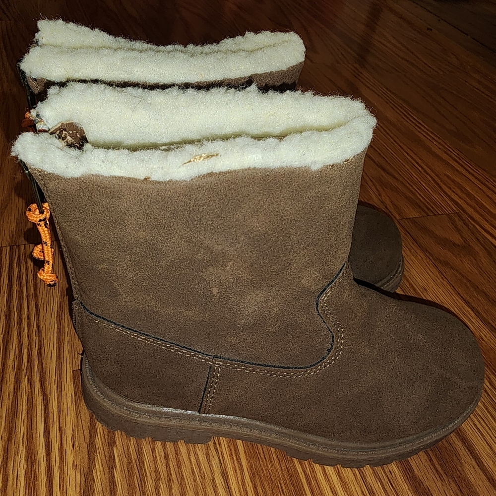 NWOT Carter's Toddler Chesnut Brown Boots